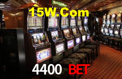 Sinta a adrenalina dos jogos de cassino com 4400 Bet